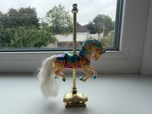 Vintage 1989 matchbox carousel - vintage,