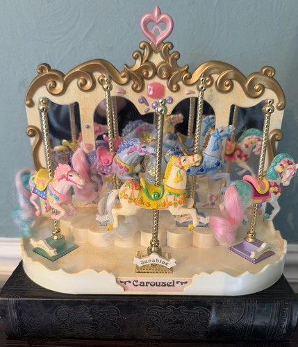 Matchbox carousel horse - matchbox,